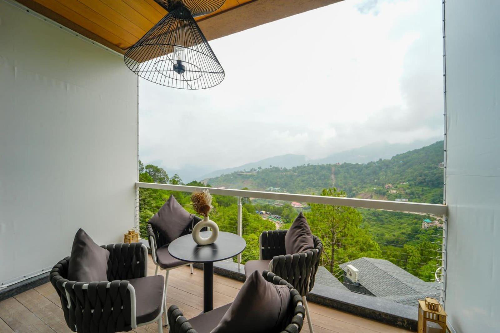 Anantam Resort & Spa Kasauli Esterno foto